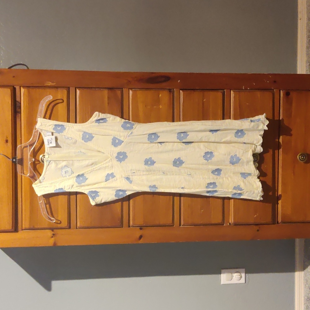 Princess Polly pale yellow blue flower dress size us 4